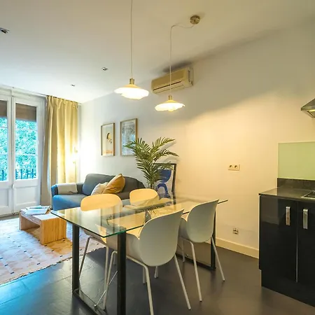 Appartamento Dana - Enjoy Rocafort Barcellona